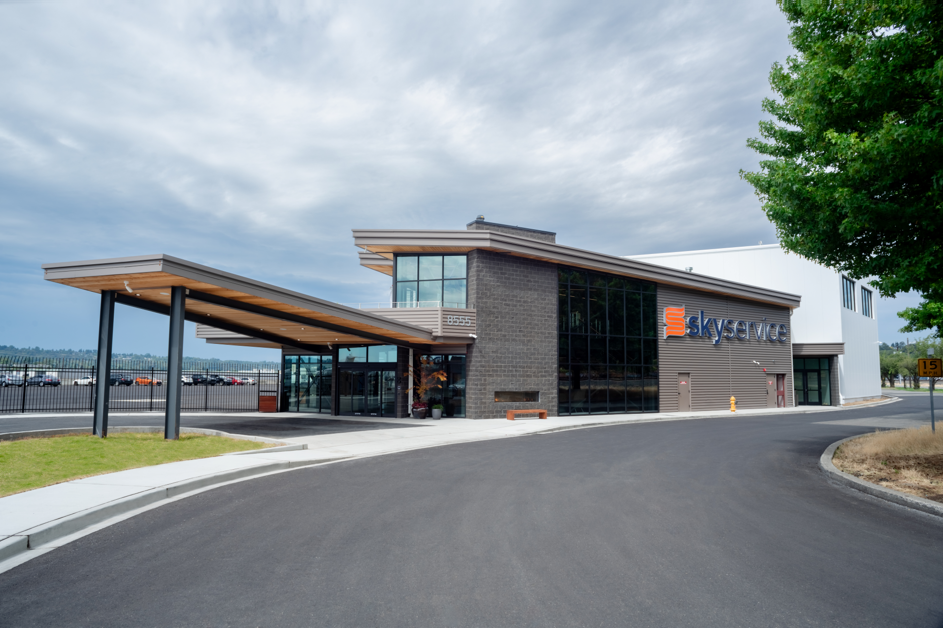 Seattle Entrance Web Seattle Entrance Web